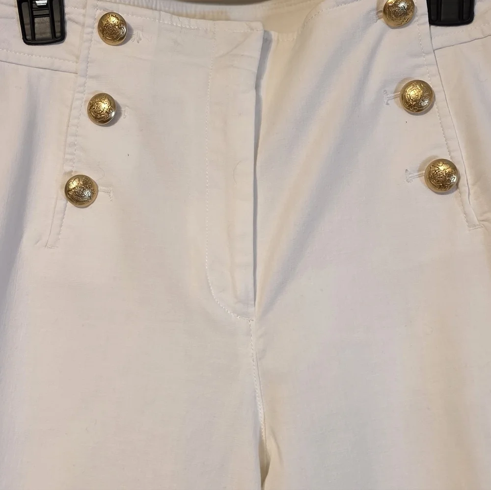 Talbots Cream Cropped Pants with Gold Buttons, PXL
